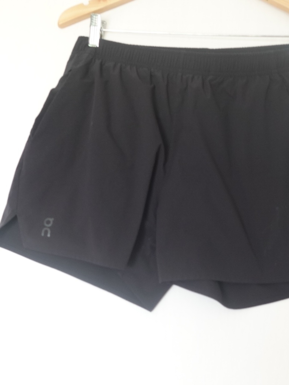 The On Running Women’s Focus Shorts in Black